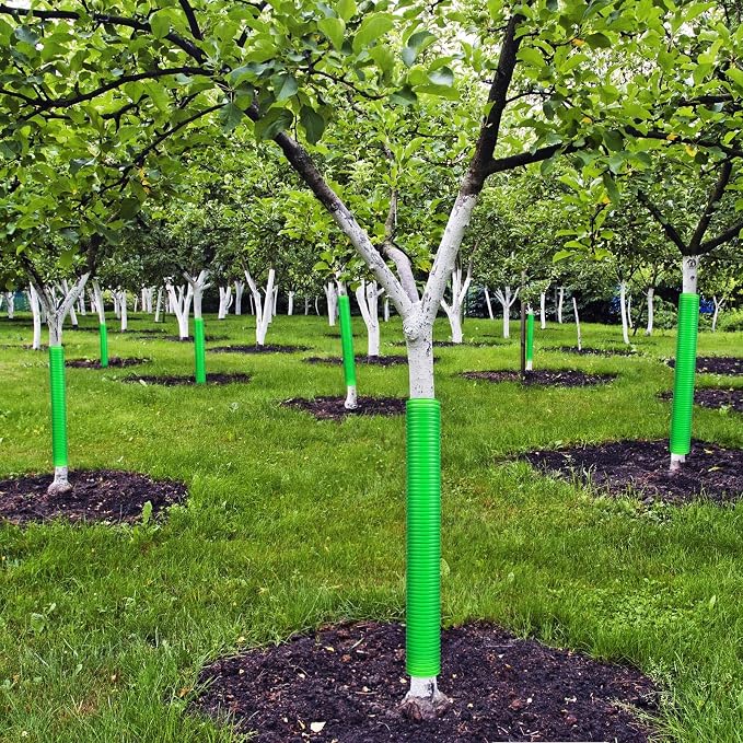 Menkxi 20 Pcs Corrugated Tree Guards Tubes Plastic Saplings Tree Trunk Protectors Wraps to Protect Bark from Deer, Sapling from Rodents, Mowers, Animals (15.7 x 2)