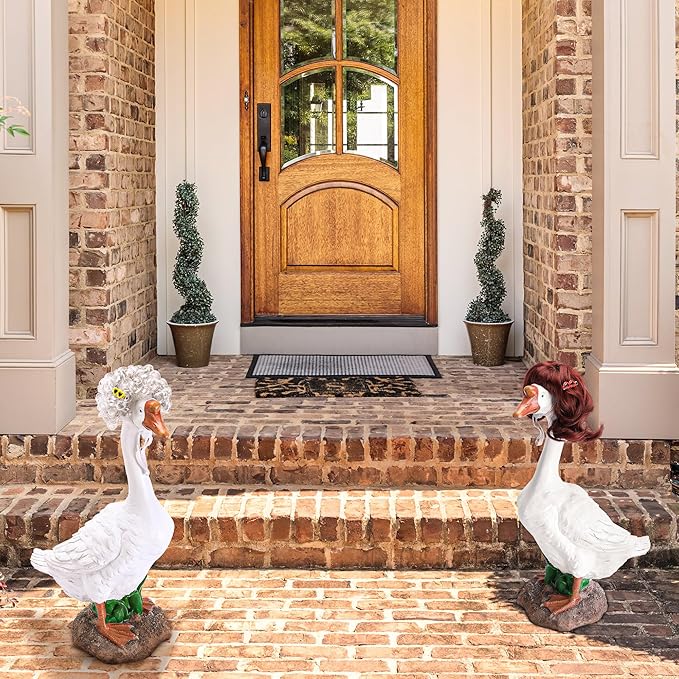DECOHS 4 Pcs Porch Goose Wigs with Hair Clips, Cute Lawn Goose Statue Braid Wig, Porch Goose Outfits Costume for Outdoor Garden Patio Yard Goosey Decoration
