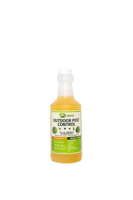 Mosquito Magician Liquid Concentrate – Kills Mosquitoes, Fleas & Fire Ants, Repels and Prevents Ticks – Essential Oil Yard Treatment Spray – for Sprayers, Foggers & Misting Systems – 16 oz, Original