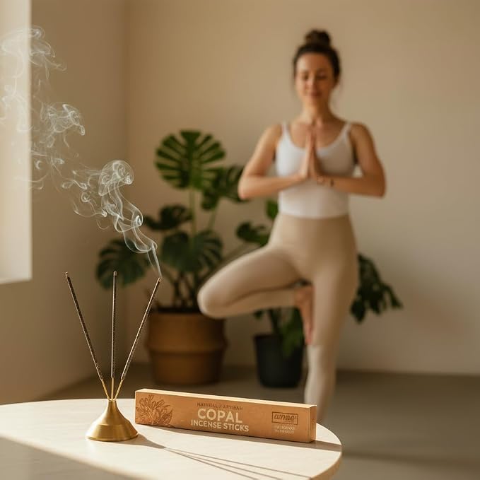 Premium White Copal Incense Sticks - 100% Pure Mayan Resin, Superior Burn Quality, Maximum Fragrance - Thick Coating, Handcrafted in Mexico for Meditation, Yoga, Spiritual Practice - 20 Sticks