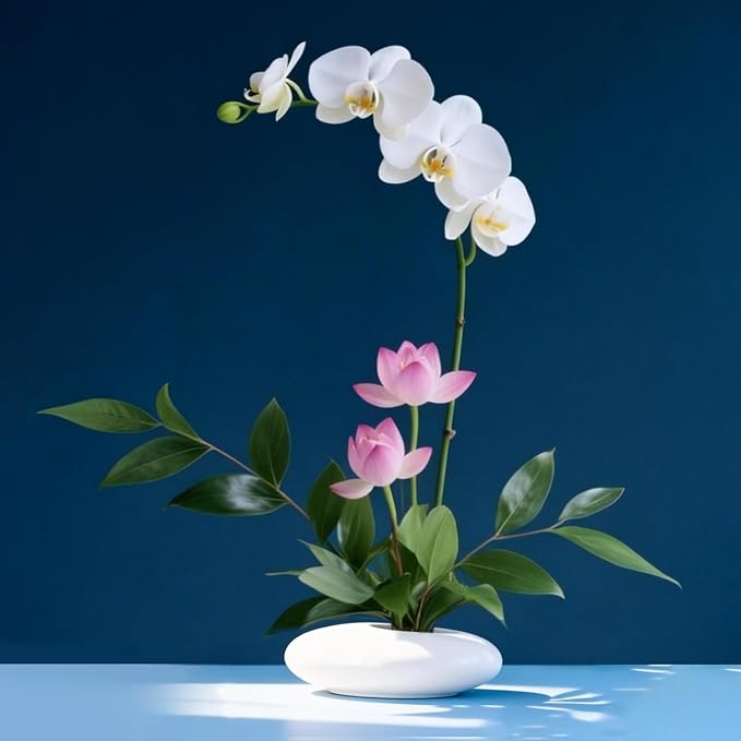 Japanese Inspired Ceramic Vase Ikebana kit, Pebble Shaped Flower Arrangement Bowl with 1.57 inch Flower Frog Pin Frog Flower Stems Holder (Small White)