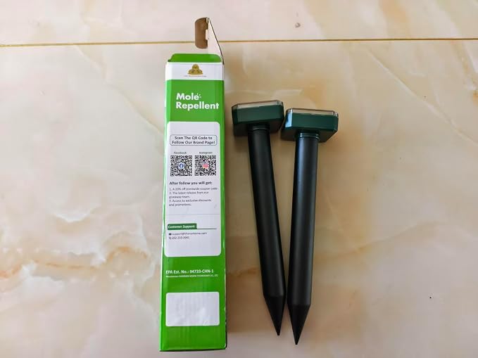 Mole Repellent Solar Powered 8 Packs