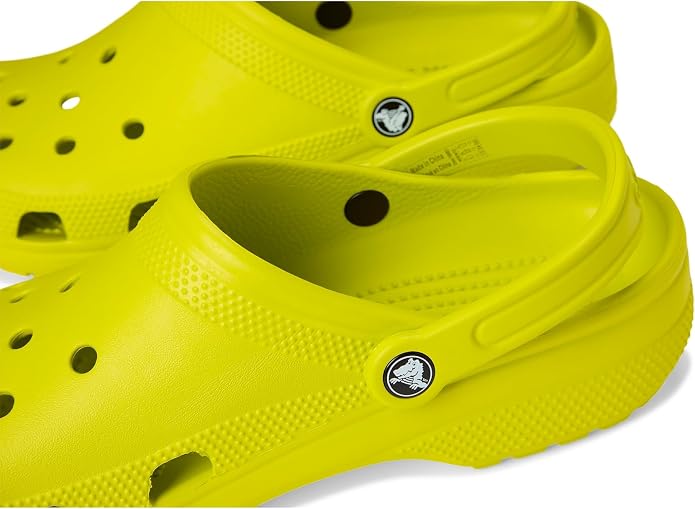 Crocs Unisex-Adult Classic Clog, Clogs for Women and Men