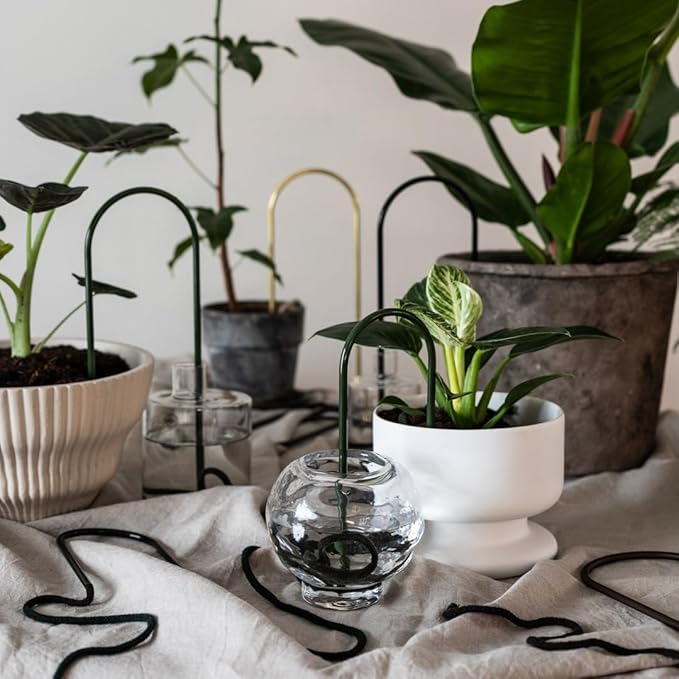 Beautiful Self-Watering Wick System for Effortless Plant Care, Automatic Drip Irrigation, Sustainable & Stylish Scandinavian Design, Ideal for House Plants (S, Brass Patina)