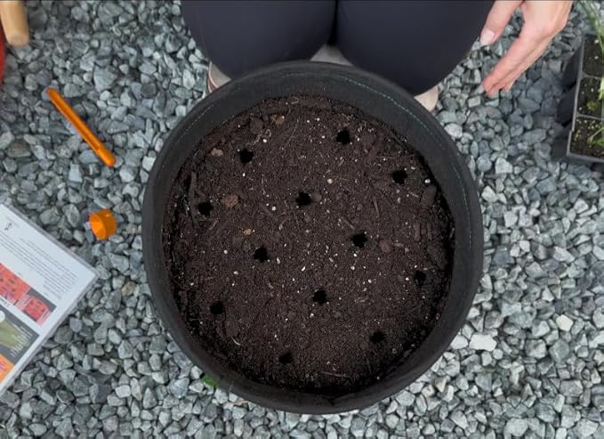 Seeding Circle – Seed Spacing Tool for Container & Bucket Gardening | Planting Template for Pots, Raised Beds & Small Garden Spaces | Evenly Space Vegetable Seeds