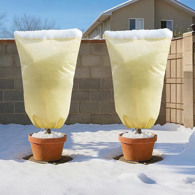 MIXC Plant Covers Freeze Protection, 31.4''×39.3'' Winter Cold Weather Frost Blankets Shrub Jacket with Drawstring Reusable Frost Protection Cloth for Outdoor Plants Fruit Tree Potted (4 Pack)
