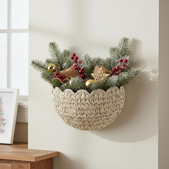 Coeusy Wicker Wall Basket,Scalloped Hanging Wall Basket for Storage and Organizing,Wicker Decorative Storage Baskets for Flower,Magazine,Nursery,Front Door,Bathroom Boho Decor