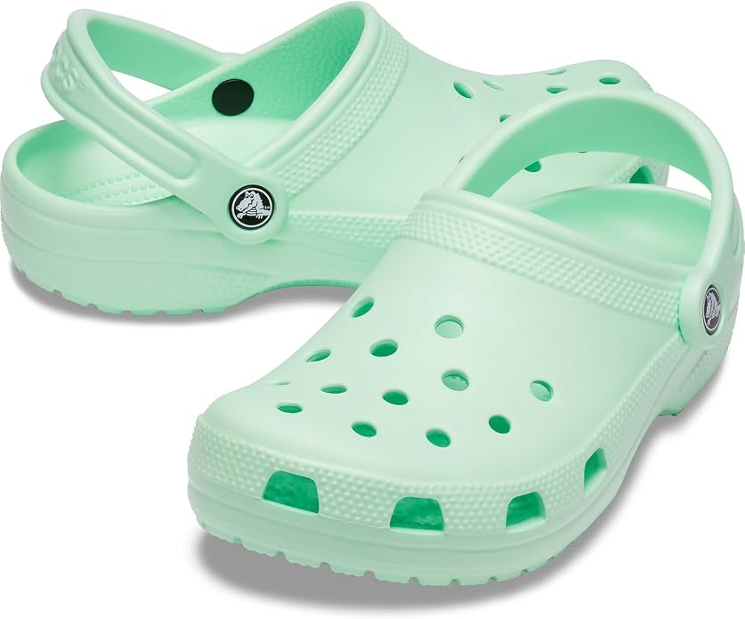 Crocs Unisex-Adult Classic Clog, Clogs for Women and Men