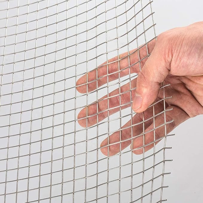 AMAGABELI GARDEN & HOME Hardware Cloth 1/2 Inch 48inch x 100ft 19 Gauge Chicken Wire Fence Weld Wire Fence Mesh Roll Garden Fencing Border Plant Support Poultry Netting Snake Fence Gopher Wire