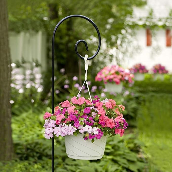 BEAU JARDIN Shepherd Hook 48 Inch 5 Pack One Piece Structure No Assembly Required 2/5 Inch Heavy Duty Solid Metal Shepards for Garden Outdoor Plants Lantern Mason Jar Wind Chimes Wedding Small