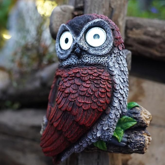 7.8" Solar Owl Garden Statue,Waterproof Owl Solar Lights with Glowing Eyes,Tree Decorations Outdoor for Yard Patio Lawn, Solar Owl Light for Night Garden Decor, Owl Garden Statue for Fence or Wall