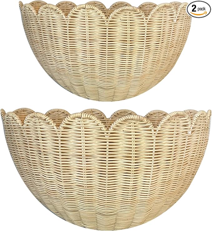 Scalloped Wall Basket, 2pcs Hand Woven Hanging Wicker Wall Baskets Set, Scalloped Rattan Wall Storage & Decor for Home, Bathroom, Kitchen, Living Room (16 x 12 x 7 & 14 x 8 x 6 Inch)