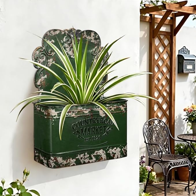 Set of 2 Metal Wall Planters Vintage Hanging Wall Planter Rustic Farmhouse Outdoor Decor Shabby Mount Planters for Fence Garden Patio Porch - Green