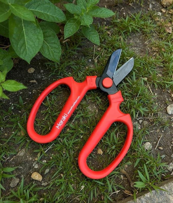 Garden Pruning Shears Scissors With Carbon Steel Blades 6.7 In, Amaryllis - Red
