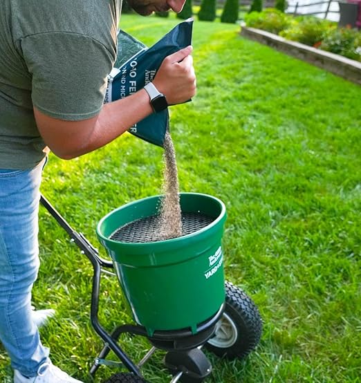 The Andersons PGF Balanced 10-10-10 Fertilizer with Micronutrients and 2% Iron (5,000 sq ft)