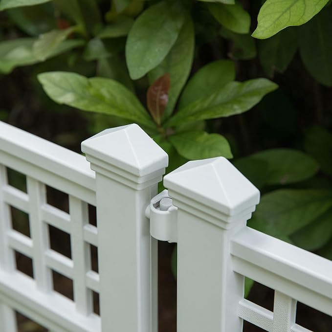 Gardenised Plastic Outdoor Decor Garden Flower Edger Fence, Border, Set of 4 Panels, White