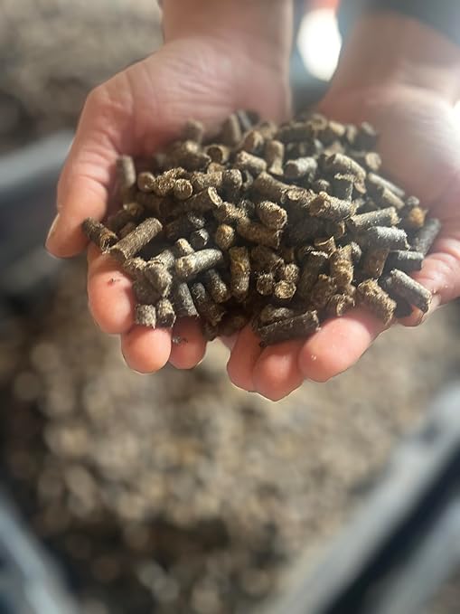 Wool Pellet Specialty Fertilizer (5lbs)