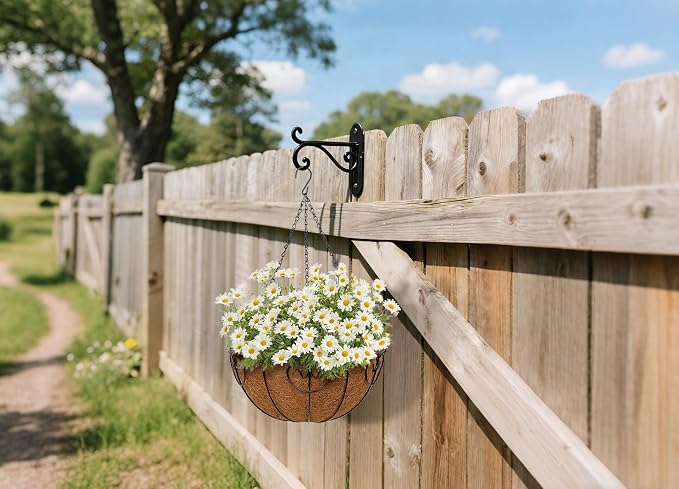 14 inch Metal Hanging Baskets for Plants Outdoor, 2 Pack Metal Wire Hanging Basket Planter with Coco Liner Flower Pots for Indoor Outdoor Garden Porch Patio, Heart-Shaped