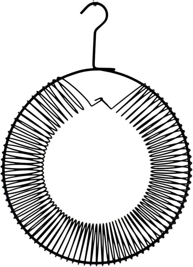 Songbird Essentials Whole Peanut Black Wreath Feeder for Squirrels and Blue Jays