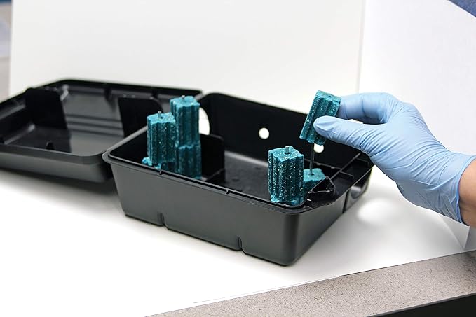 Tomcat Rodent Station, Includes 1 Rodent Station with 4 Bait Securing Rods and 1 Security Key - Fits Rat or Mouse Sized Traps (Baits & Traps Sold Separately) - Use Indoors or Outdoors (Pack of 4)