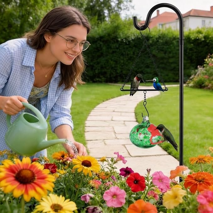 Headak Life Hummingbird Feeder for Outdoors Hanging,Metal Hummingbird Swing with Hand Blown Glass Hummingbird Feeder,Artistic Bird Perch & Garden Decor, Unique Gardening Gifts for Women(Green)