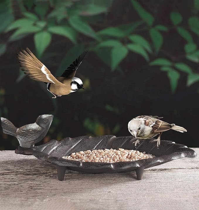 Cast Iron Bird Feeder, Leaf Shaped Wild Bird Feeding Bowl Rustic Garden Decor Ornaments Retro Birds Bath for Outdoors Vintage Metal Birds Food Container for Yard Patio Garden Deck