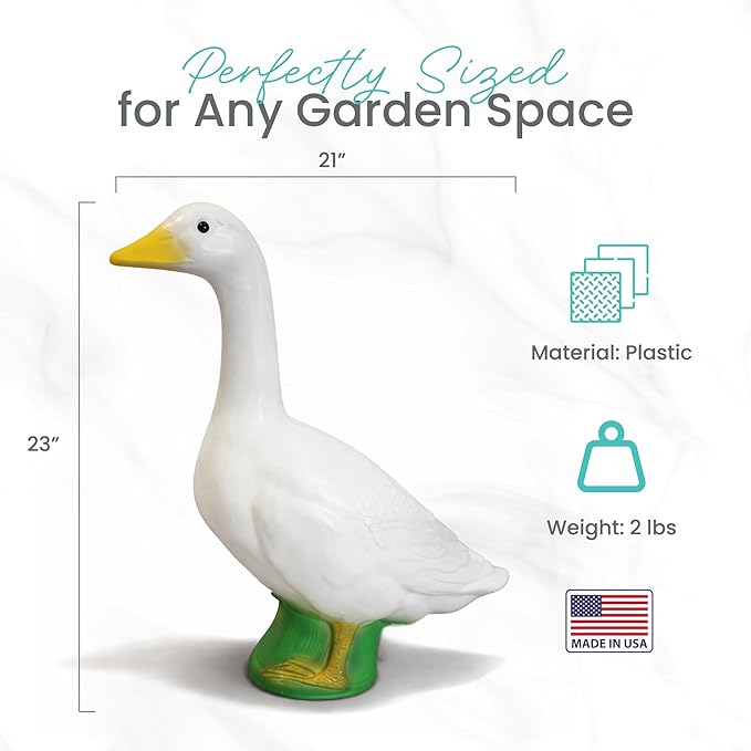 Union Products Goose Outdoor Lawn and Garden Statue, 23" Tall Animal Figurine for Patio, Balcony, or Front Porch Decor, White