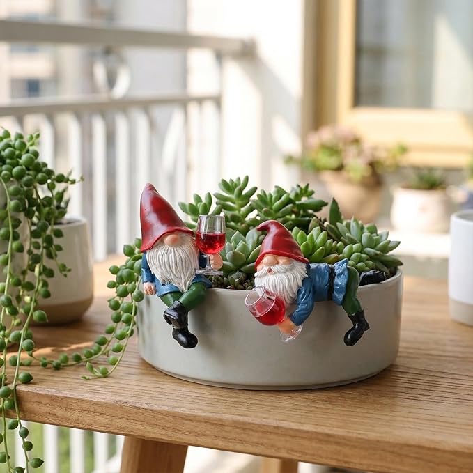 LCCCK Mini Garden Gnomes Set of 2 Resin Gnome Figurines with Dangling Legs Outdoor Gnomes Decorations for Yard Flower Pot Hanger Whimsical Gnome Decor for Home Patio Fairy Statues Accessories