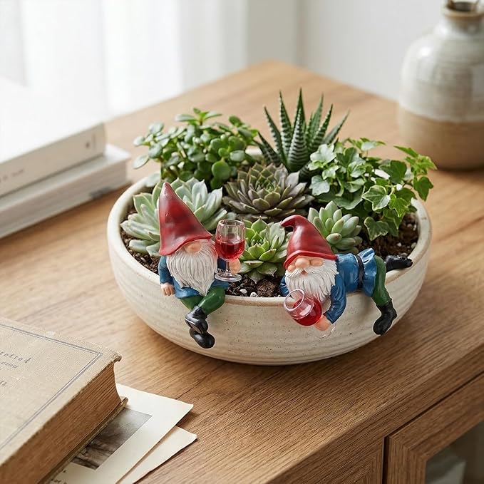 LCCCK Mini Garden Gnomes Set of 2 Resin Gnome Figurines with Dangling Legs Outdoor Gnomes Decorations for Yard Flower Pot Hanger Whimsical Gnome Decor for Home Patio Fairy Statues Accessories