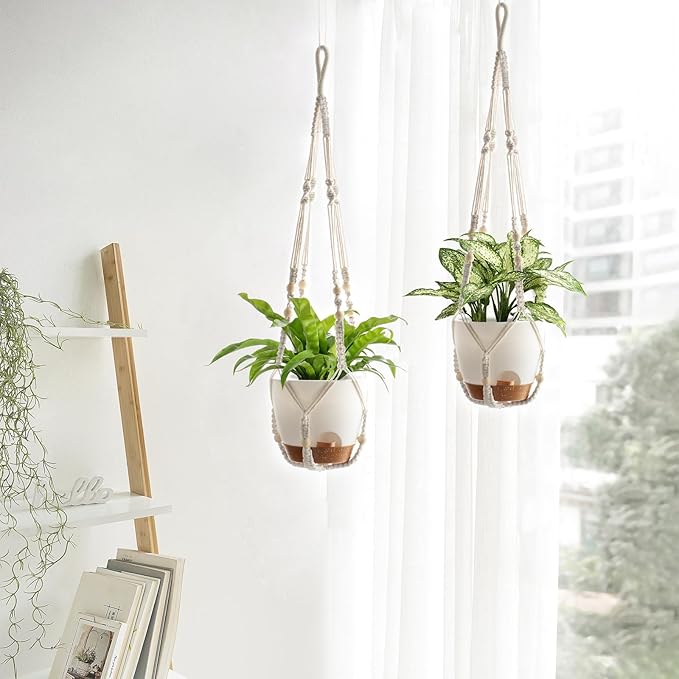 Mkono Hanging Plant Bracket and 7.5 Inch Hanging Planters Set, Hanging Baskets Flower Pot Holders with Hooks