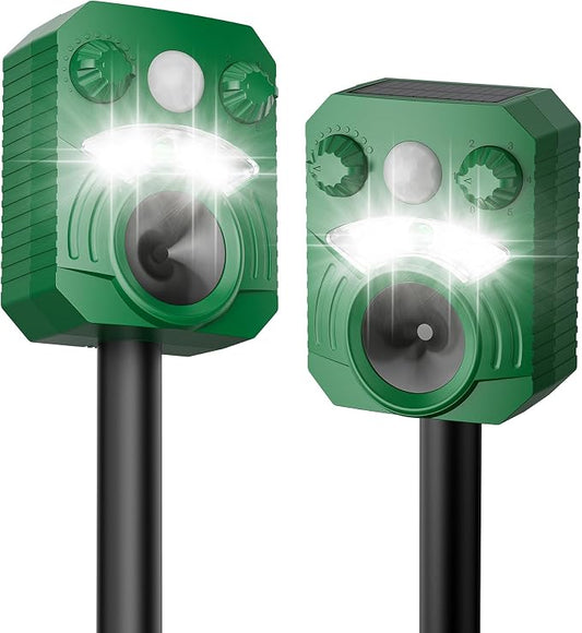 Cat Repellent Outdoor Deer Repellent Device Dog Repeller Solar Animal Repellent Ultrasonic Squirrel Repeller Waterproof with Flashing Light Motion Activated Sensor 2 Pack