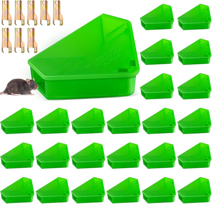 Qualirey 24 Pcs Mice Station with Key Triangle Mouse Station Lockable Reusable Bait Box, Enclosed Design for Indoor and Outdoor Use, Suitable for Small Mice (Translucent Green)