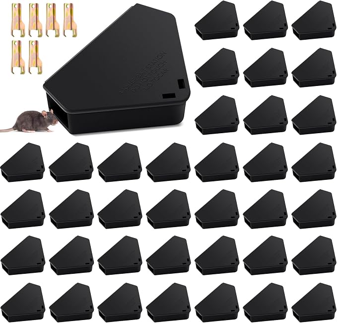 Qualirey 48 Pcs Mice Station with Key Triangle Mouse Station Lockable Reusable Bait Box, Enclosed Design for Indoor and Outdoor Use, Suitable for Small Mice (Black)