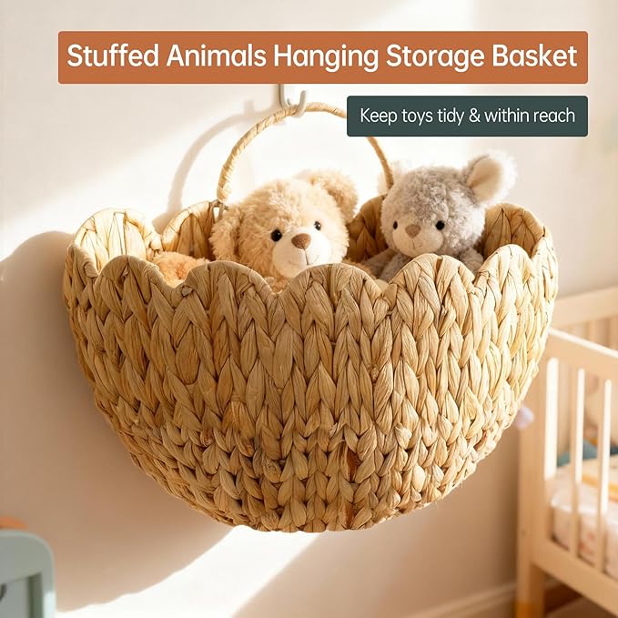 Coeusy Wicker Hanging Basket,Scalloped Wall Basket for Organizing & Decor,Woven Water Hyacinth Hanging Wall Baskets for Flower,Mail,Stuffed Animals,Hanging Storage Baskets for Wall,Door,Nursery
