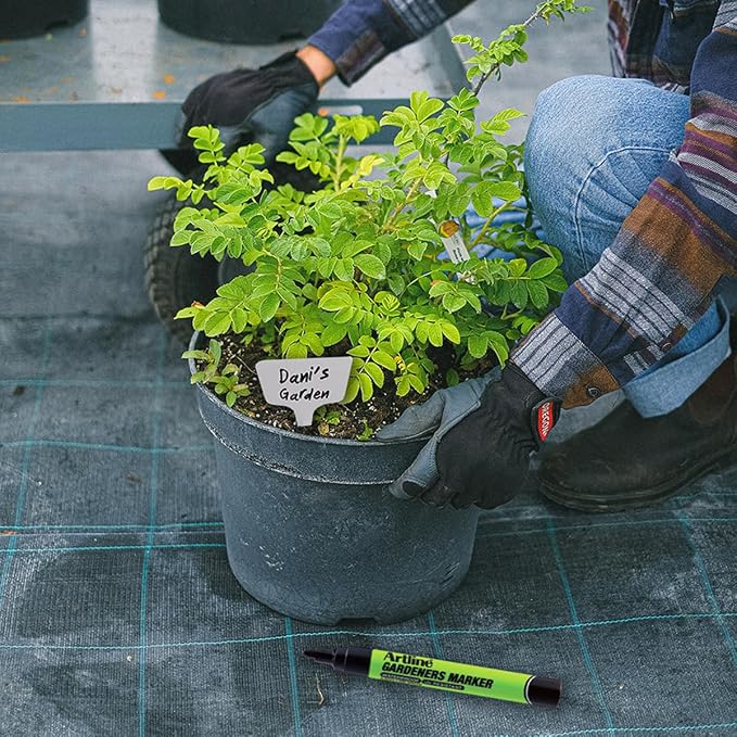 Artline Gardeners Markers | Professional Series | For Use On Plants, Labels, and More | UV Resistant | Waterproof | EKPR-GDM | 2.3mm Bullet Tip | Pack of 12 | Black