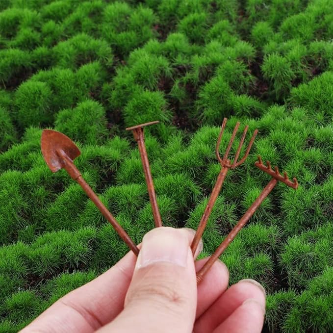4 Pcs/Set Miniature Dollhouse Garden Tools 1:12 Mini Rusty Shovel Hoe and Pitchfork Fairy Garden Accessories Furniture Ornaments Micro Landscape Decor (1.96~2.16Inch Long x 0.39Inch Wide)