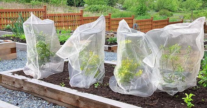 2 PCS Large Fruits Tree Netting Cover for Garden, 6.6 x 8.2 ft Insect Bird Barrier Deer Netting Cover Bag with Drawstring Garden Plant Netting for Tomato Blueberry Bush Netting Covers