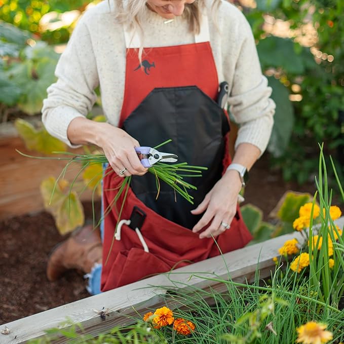Roo Gardening Apron with Pockets for Women & Men - Canvas Garden Apron with Harvesting Pouch, Water-Resistant, Washable