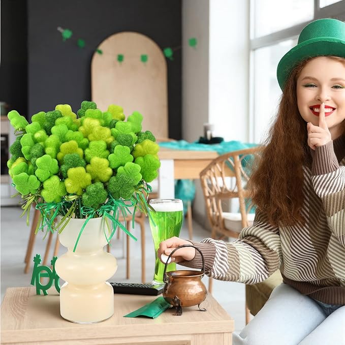 60 Pcs St. Patrick's Day Shamrock Picks Irish Shamrock Foam Picks St. Patrick's Day Clover Puffy Sticks for Irish Tree Green Floral Arrangement Bouquet Wedding Table Centerpiece Vase Filler Home Decor