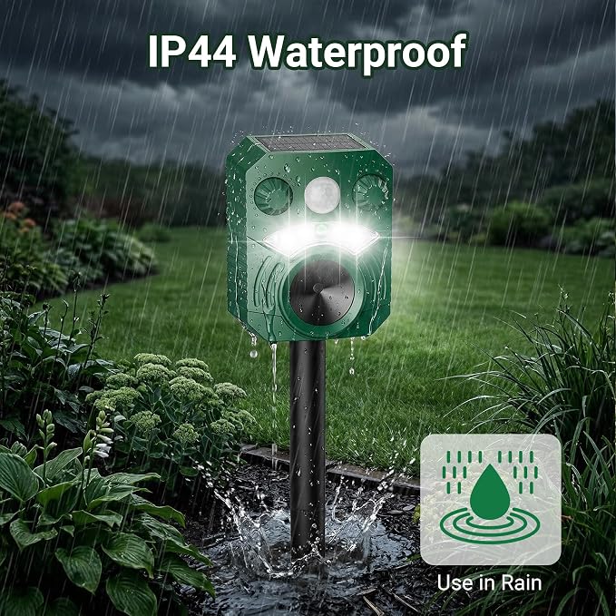 Cat Repellent Outdoor Deer Repellent Device Dog Repeller Solar Animal Repellent Ultrasonic Squirrel Repeller Waterproof with Flashing Light Motion Activated Sensor 2 Pack