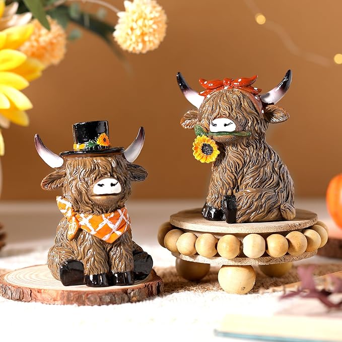 Simgoing 2 Pack Highland Cow Figurines Sunflower Highland Cow Gnomes Statues Decoration for Home Farmhouse Tabletop Centerpieces Calf Lovers Gifts for Garden Tiered Tray Home Decor