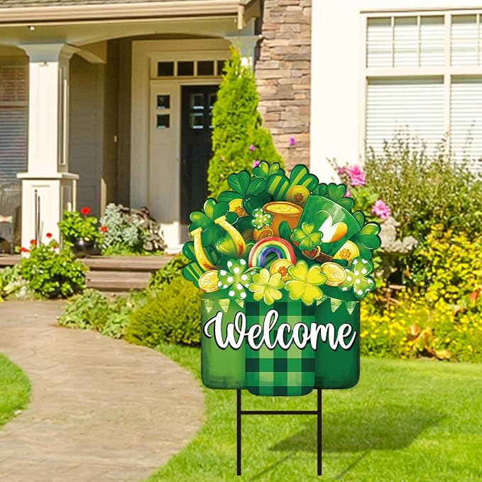 JarThenaAMCS St. Patrick' s Day Metal Garden Stake Welcome Yard Sign Watercolor Green Clover Shamrock Vase Decorative Lawn Sign for Irish Holiday Home Outside Lawn Porch Walkway