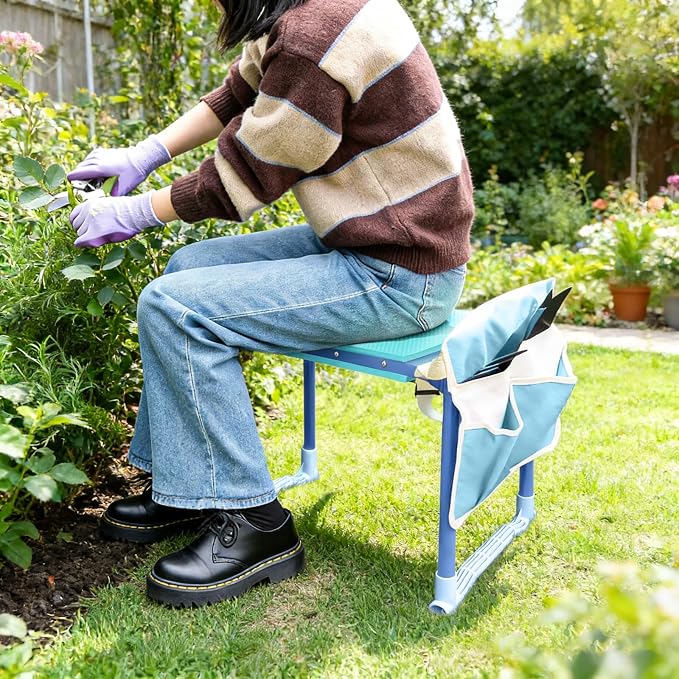 Folding Garden Stool and Kneeler, Heavy Duty Garden Kneeler and Seat, Kneeling Device for Gardening, Gardeners and Seniors (Blue)