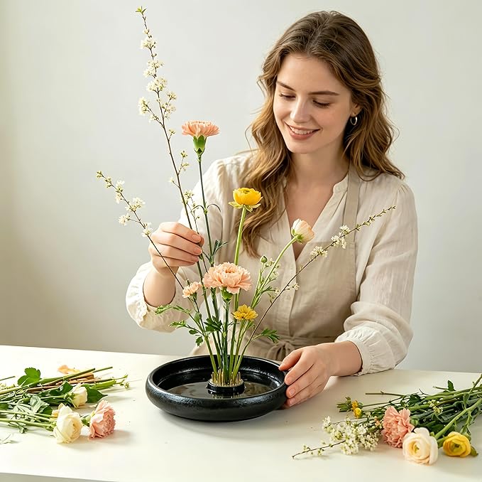 Japanese Ikebana Vase Kit, Flower Shallow Container Ceramics Ikebana Vase with 1.57inch Flower Frog and Floral Frog Floristry Kenzan Needle Straightening Tool (Frosted Bowl A with Spots)