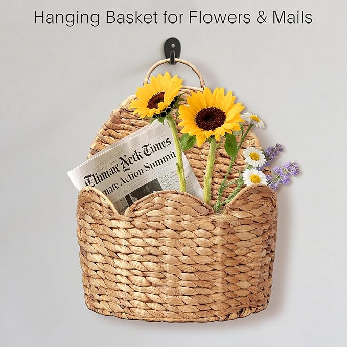 2 PC Door Basket Scalloped Hanging Storage Basket,Water Hyacinth Woven Wall Baskets for Front Door Decor, Hangable Storage Organize for Flowers,Planter,Mails,Wicker Baskets for Organizing Garden- S+L
