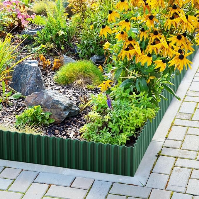 LAVEVE Corrugated Metal Garden Edging 6" x 20Ft, Landscape Edging Border for Lawn, Flower Bed, Garden Fence, Paver Edging (Green)