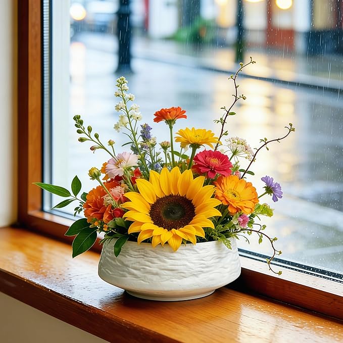 5 inch Japanese Ceramic Ikebana Vase Kit with1.6 inch Metal Floral Frog Round Stems Holder, Flower Frog Arranging Supplies Kenzan Flower Container (Rock Texture - Small White)