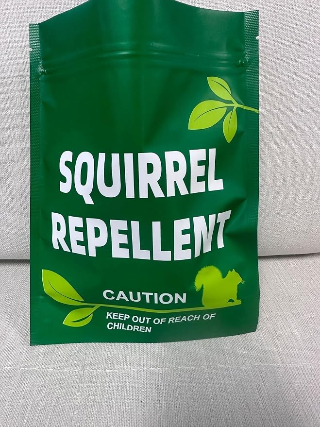 AUDQQM Squirrel Repellent, Outdoor Chipmunk Repellent, Keep Squirrels Away from Garden, Yard and Potted Plants, Chipmunk Deterrent Indoor, Squirrel Deterrent for Attic, Family & Pet Safe, 8 Pouches