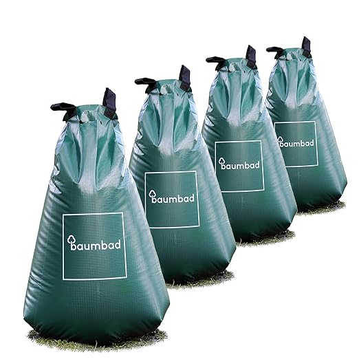 1 Premium Watering Bag 20 Gallons PVC UV Resistant Slow Release Watering Tree Bag in Green Visit The baumbad Store (4, 20 Gallons)