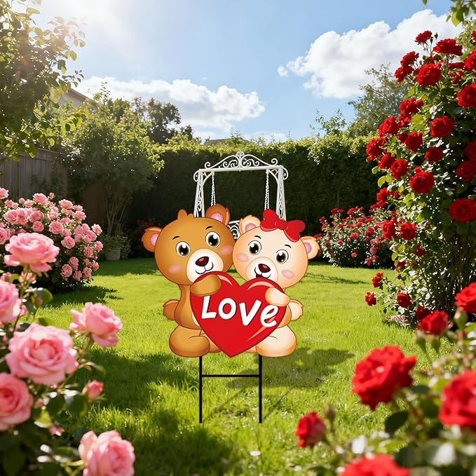 JarThenaAMCS Valentine' s Day Metal Garden Stake Welcome Yard Sign Bear Couple with Love Heart Decorative Lawn Sign for Wedding Anniversary Home Outside Lawn Porch Walkway Decor